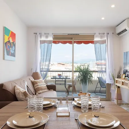 公寓 1-br Renovated Near Croisette *