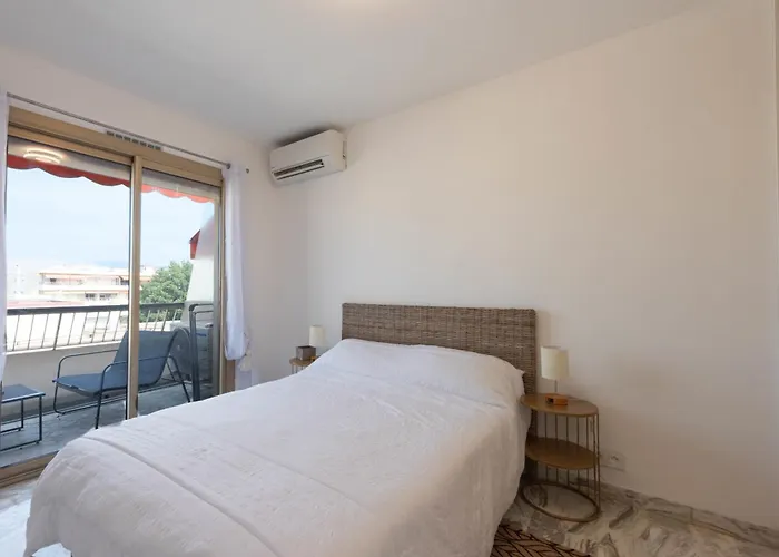 Daire 1-br Renovated Near Croisette