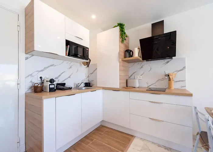 1-br Renovated Near Croisette *